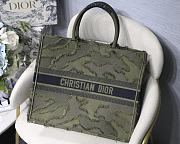 Dior Tote Book Tassel Series M1286 Size 41.5X32X5 cm - 1