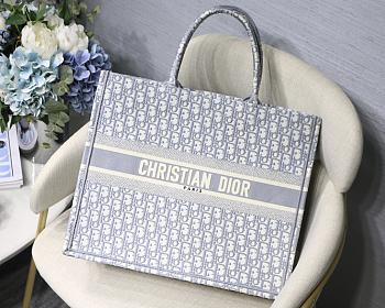 Dior Book Tote Gray M1286 Size 41.5x32 cm