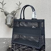 Dior Book Tote Series In Lights Black Size 36 - 3