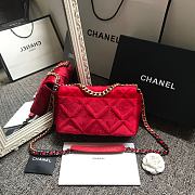 Chanel Latest Small Flap Bag Classic Red AS1160 Size 16x26x9cm - 3