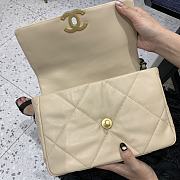 Chanel Lingge Tofu Bag Cream AS1160 Size 26x9x16 cm - 4