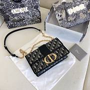 Dior 30 Montaigne Bag Size 25 - 2