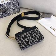 Dior 30 Montaigne Mini Box Montaigne Bag Size 17.5x11.5x5 cm - 3