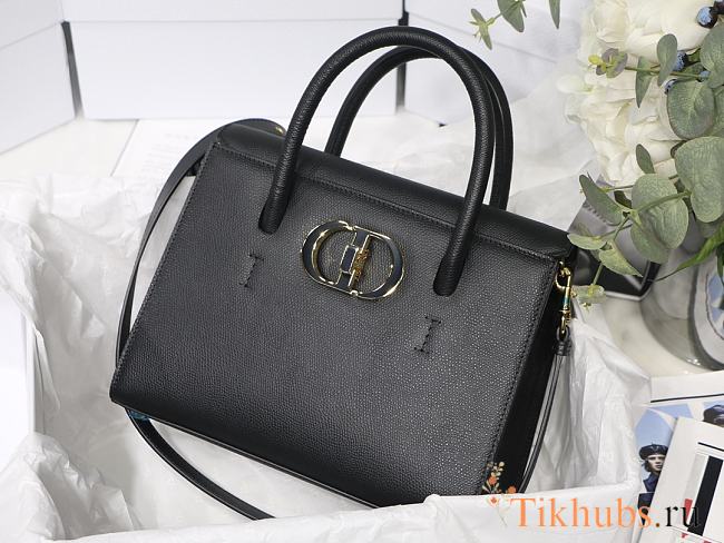 Dior St Honoré Black Enamel Buckle M8012 Size 25x19x12 cm - 1