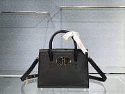 Dior 30 Montaigne St Honoré Grained Calfskin Black Size 25x19x12 cm - 1