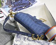 Dior Saddle Embroidered Denim Blue M9001 Size 25.5x20x6.5 cm - 3