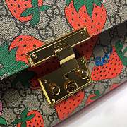 GUCCI Padlock Medium Gg Shoulder Bag Strawberry 409486 Size 30 x 19 x 10 cm - 5