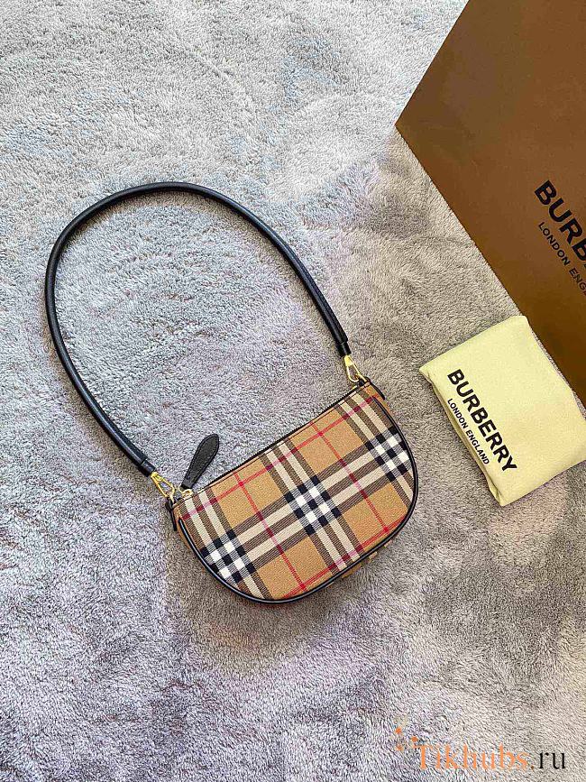 BURBERRY Vintage Storage Bag 21 x 4 x 12.2 cm - 1