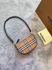 BURBERRY Vintage Storage Bag 21 x 4 x 12.2 cm - 1