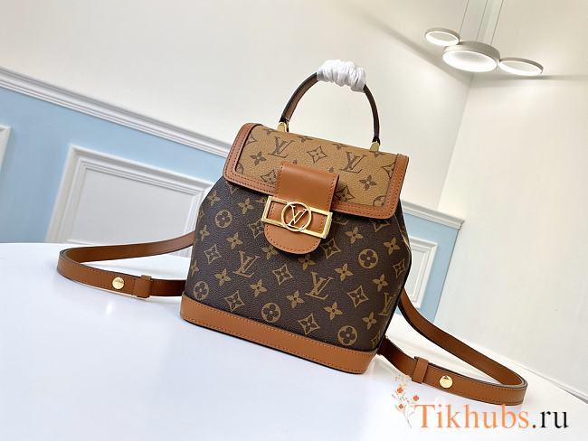 LV Dauphine MM Backpack M44391 Size 21x12x23 cm - 1