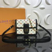 LV Dauphine MM Monogram Handbags M44391 Size 25 x 19 x 9 cm - 1