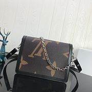 LV DAUPHINE Handbag Large Flower M44391 Size 25x17x10.5 cm - 2