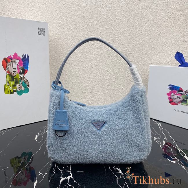 Prada Re-Edition 2000 Shearling Mini Bag Blue 1NE515 Size 23x14x5 cm - 1