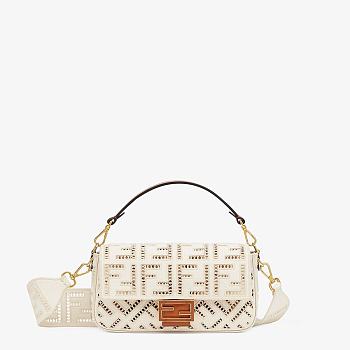 FENDI BAGUETTE White Canvas Bag With Embroidery White Size 27