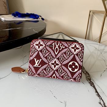 LV ZIPPY Coin Purse Red M69997 Size 11 x 8.5 x 2 cm