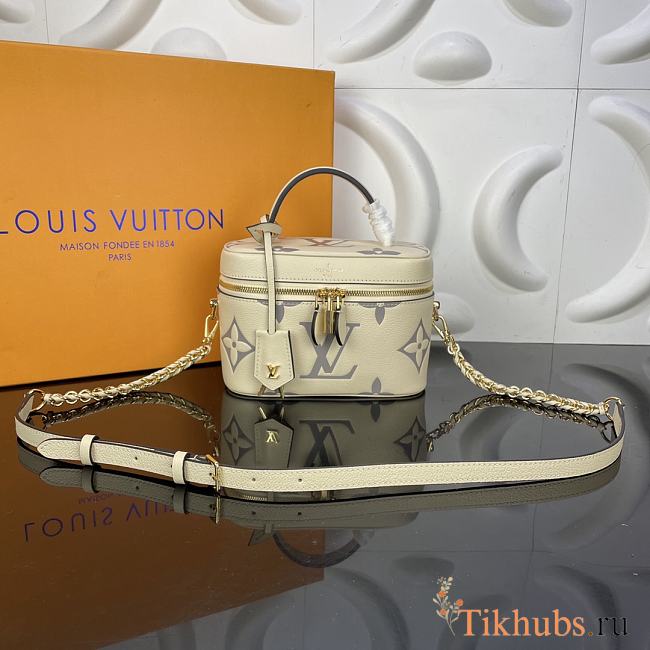 LV Vanity Small Handbag White M45608 Size 19 x 13 x 11 cm - 1