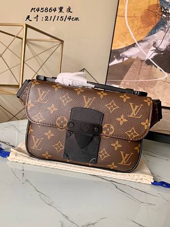 LV S Lock Sling Handbag Black M45864 Size 21 x 15 x 4 cm