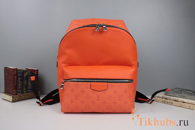 LV DISCOVERY Small Backpack Orange M30410 Size 37 x 40 x 20 cm - 1