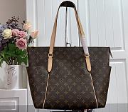 LV Medium Handbag Monogram Canvas M56689 Size 33 x 17 x 28.5 cm - 5