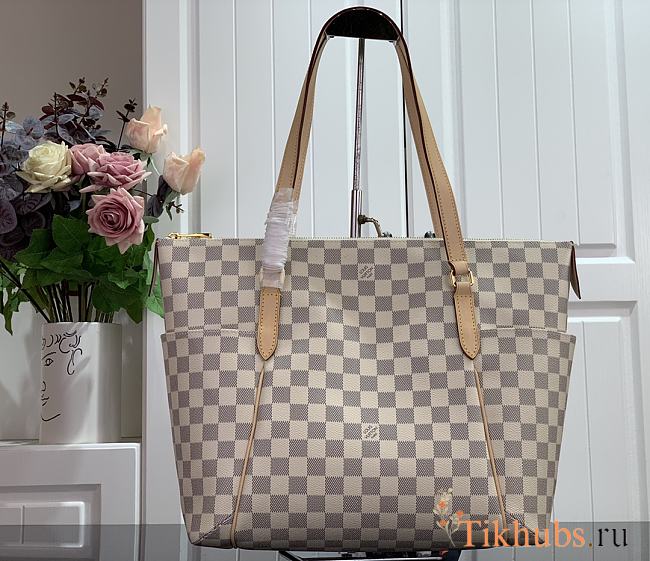 LV Medium Handbag Monogram Canvas White M56689 Size 33 x 17 x 28.5 cm - 1