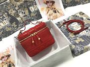 DIOR Handbag Red S5488 Size 18.5 x 13 x 10.5 cm - 1