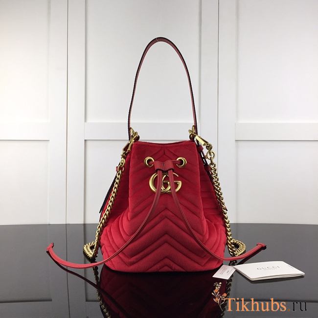 Gucci GG Marmont Quilted Velvet Bucket Bag Red 525081 Size 21 x 22 x 11 cm - 1