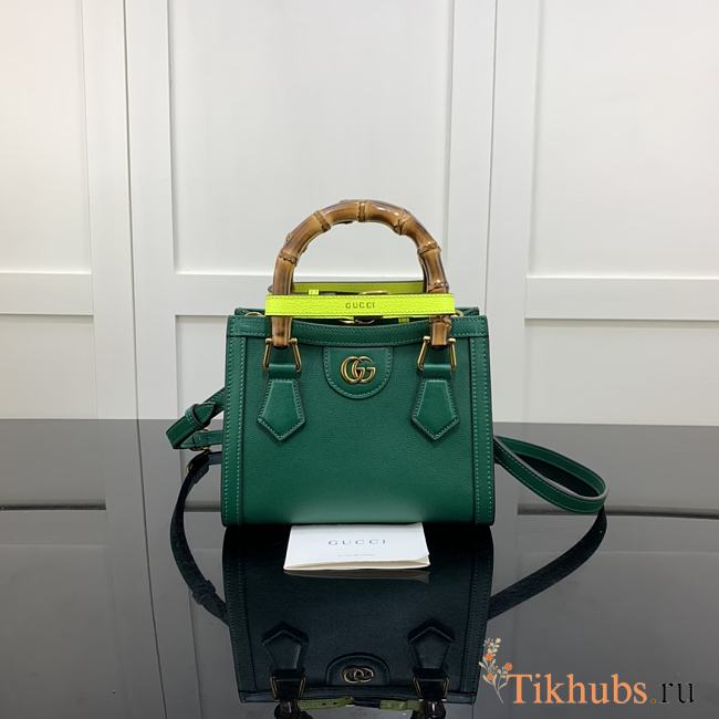 Gucci Diana Small Tote Bag Green 655661 Size 20 x 16 x 10 cm - 1