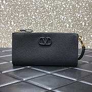 VALENTINO Garavani Logo Clutch Black 060 Size 24.5 x 3 x 12 cm - 1