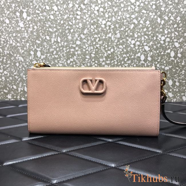 VALENTINO Garavani Logo Clutch Pink 060 Size 24.5 x 3 x 12 cm - 1