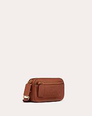 VALENTINO Small Print Crossbody Belt Bag Brown 0952 Size 19 x 4 x 10 cm - 4