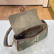 Fendi Baguette Fisheye 1805 Size 28 × 6 × 14 cm - 4