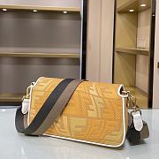 Fendi Baguette Fisheye Yellow 1805 Size 28 × 6 × 14 cm - 4