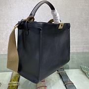 Fendi Peekaboo Black 305 Size 30 cm - 4