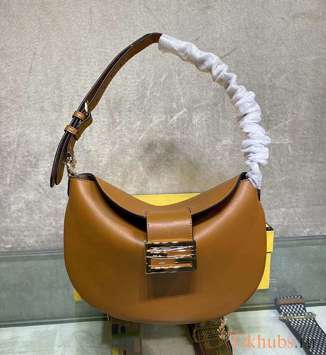 Fendi Caramel Newest Horn Underarm Bag 1388 Size 29 x 22 x 13 cm - 1