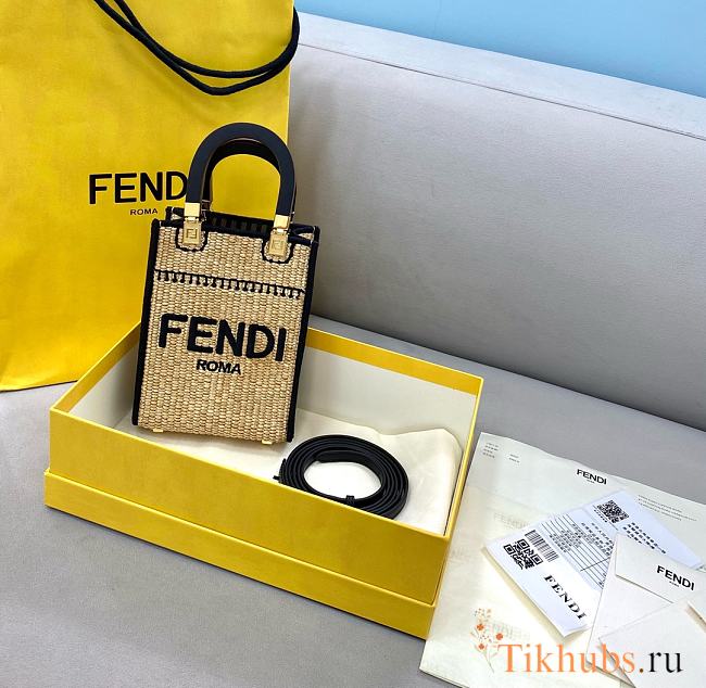 Fendi New Look Mini Square Bag Straw Apricot/G 8376B Size 13 x 6 x 18 cm - 1