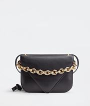 Bottega Veneta MOUNT Black Size 27 x 20 x 7 cm - 1