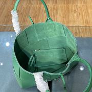 Bottega Veneta SLIP Tote Handbag Green 44052 Size 36 x 24 x 12 cm - 4