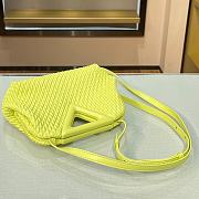 BV Triangle Bubble Bag Kiwi 44054 Size 24 × 16 × 8 cm - 6