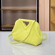 BV Triangle Bubble Bag Kiwi 44054 Size 24 × 16 × 8 cm - 4