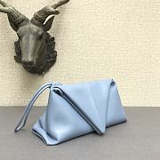 Bottega Veneta Sheepskin Triangle Handbag 44050 Size 32 x 18 cm - 3