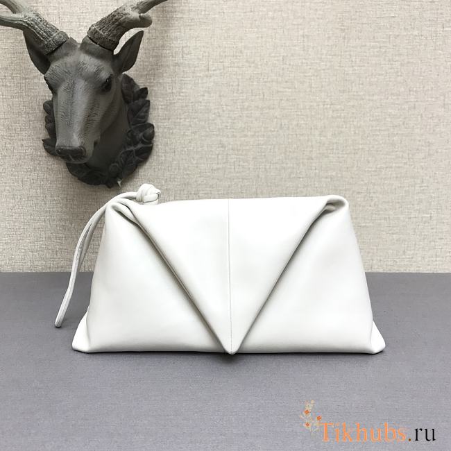 Bottega Veneta Sheepskin Triangle Handbag White 44050 Size 32 x 18 cm - 1