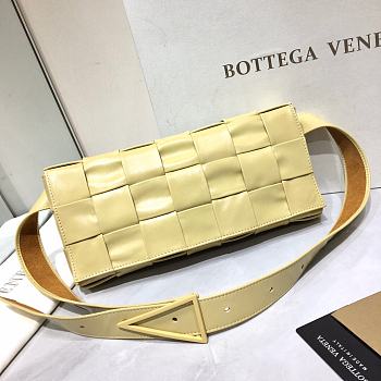 Bottega Veneta Rubik's Cube Woven Bag 96005 Size 24 x 14 x 4 cm