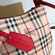 BURBERRY Bucket Bag Red Border 18.5 x 15 x 23.5 cm - 2