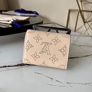 LV Iris XS Wallet Beige M69033 Size 9.8 x 7.8 x 1 cm - 4