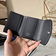 LV Iris XS Wallet Black M69033 Size 9.8 x 7.8 x 1 cm - 3