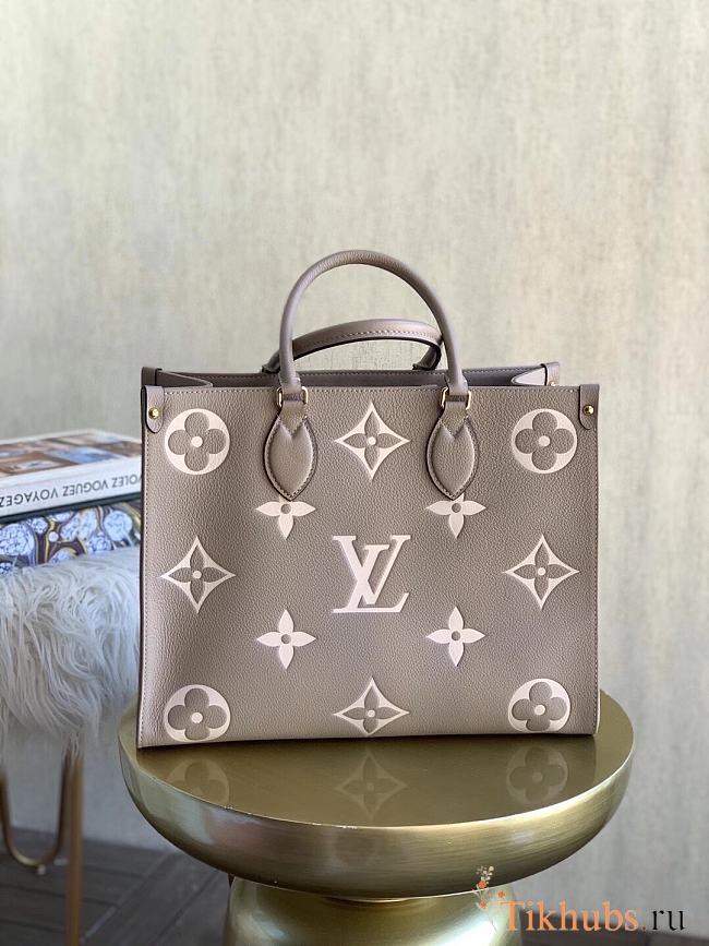 LV ONTHEGO Medium Hand Bag Elephant Grey M45494 Size 34 x 26 x 13 cm - 1