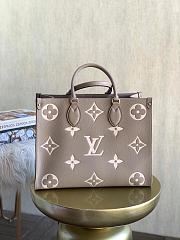 LV ONTHEGO Medium Hand Bag Elephant Grey M45494 Size 34 x 26 x 13 cm - 1