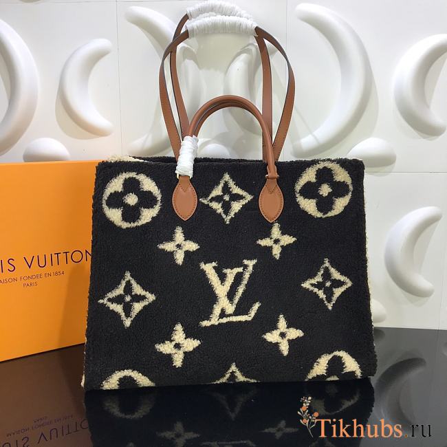 Louis Vuitton OnTheGo GM Tote Bag Monogram Teddy M55420 Size 41 x 34 x 19 cm - 1