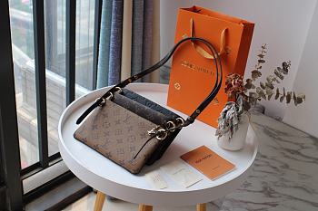 LV Prefall Pochette M57096 Size 22 x 12 x 1 cm