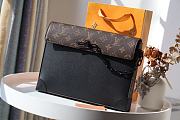 LV Pochette Voyage Steamer Classic Handbag M30583 Size 28 x 21 x 10 cm - 1